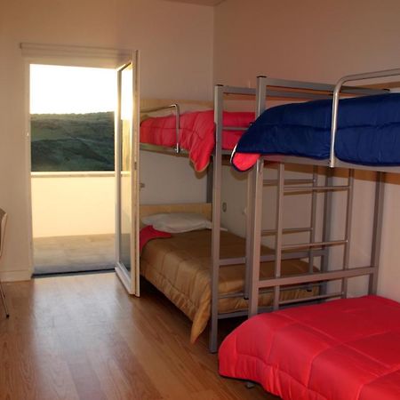Azores Youth Hostels - Santa Maria Vila do Porto Exterior foto